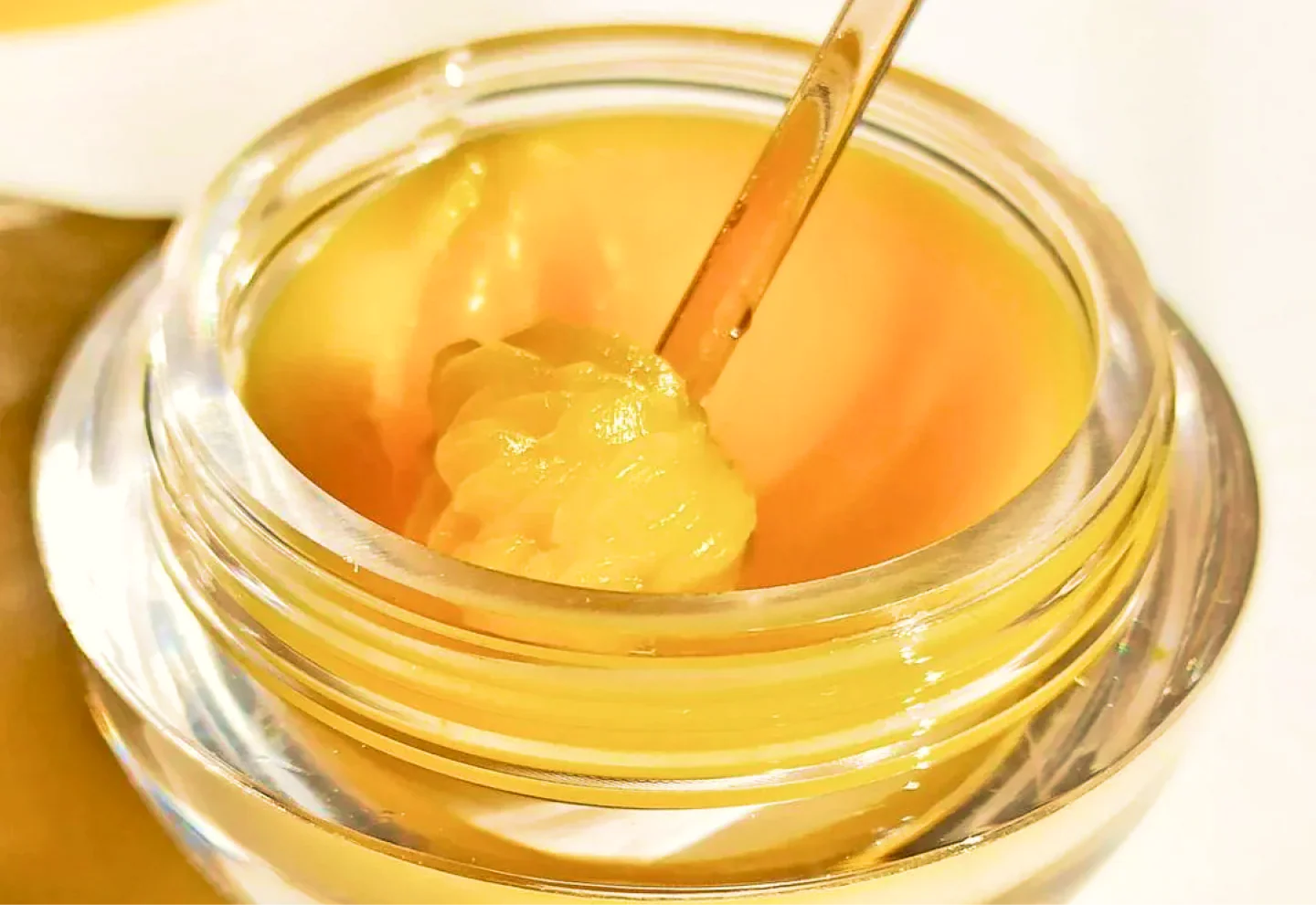 Chau Labios Secos - Bálsamo de miel de abeja